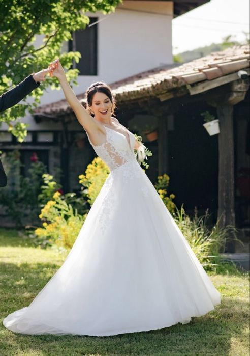 Булчинска рокля