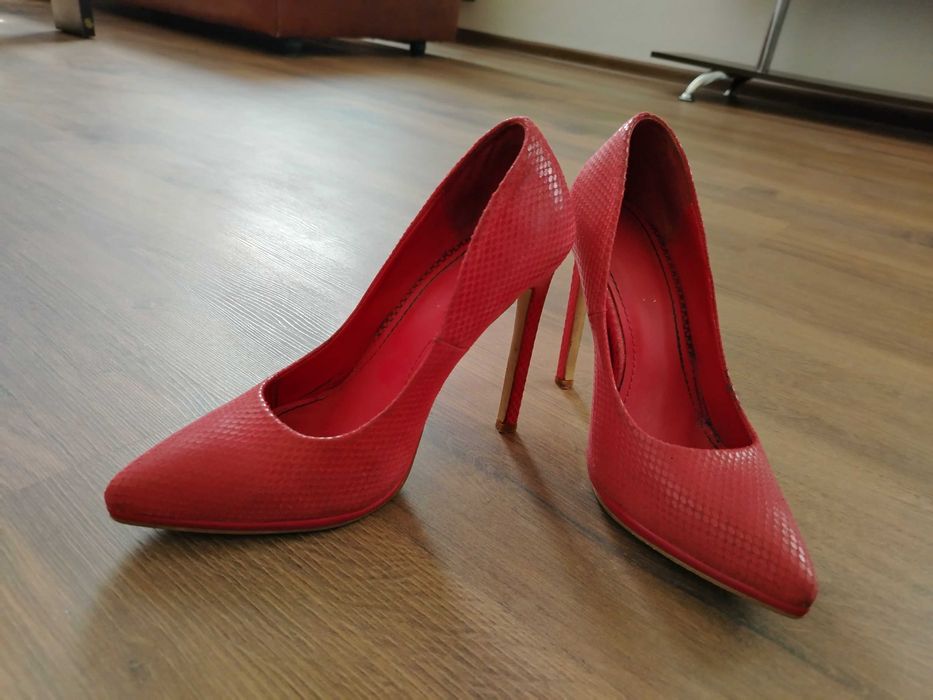 Елегантни дамски обувки + чанта