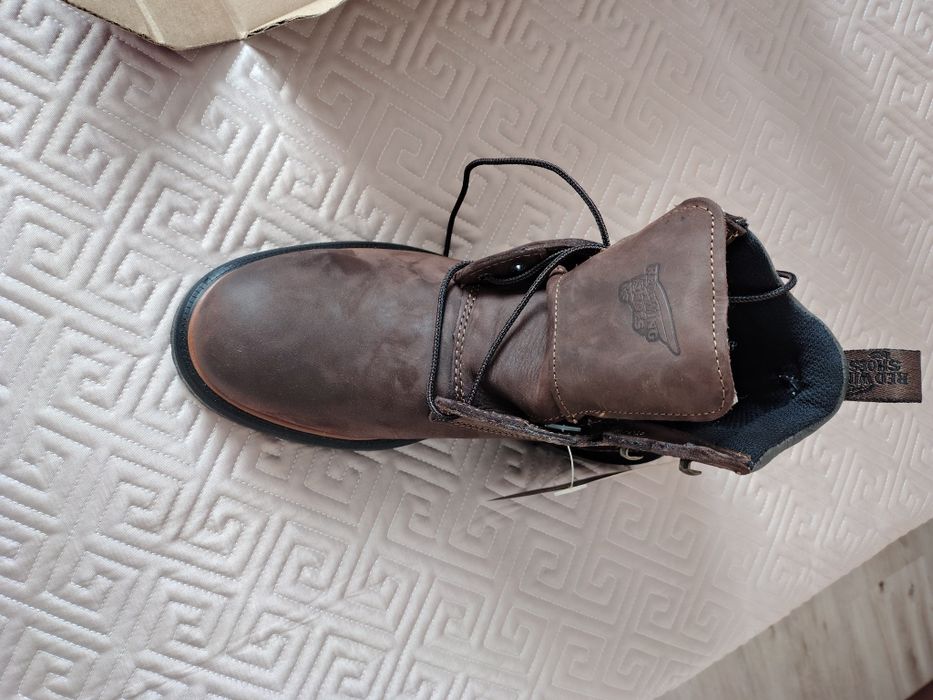 Оригинальная спец обувь.