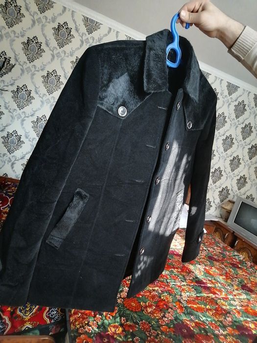 Палто куртка янги холатда