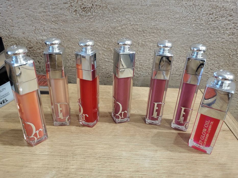 Нови оригинални гланцове Dior!