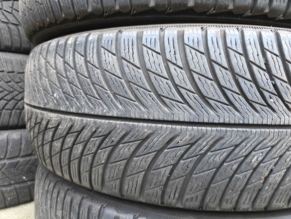 4бр Зимни гуми 255 70 18 - Michelin
