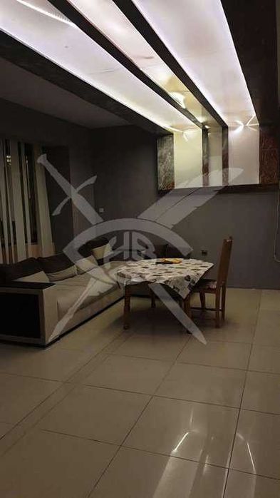 Дава се под наем Тристаен апартамент в Варна, Трошево - 100 кв.м за 598.23 € - Снимка #1