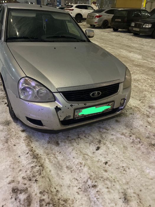 Продам бампер приора 2