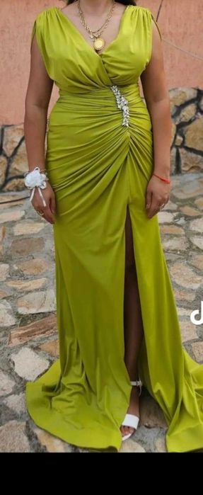 Офицялни рокли  12