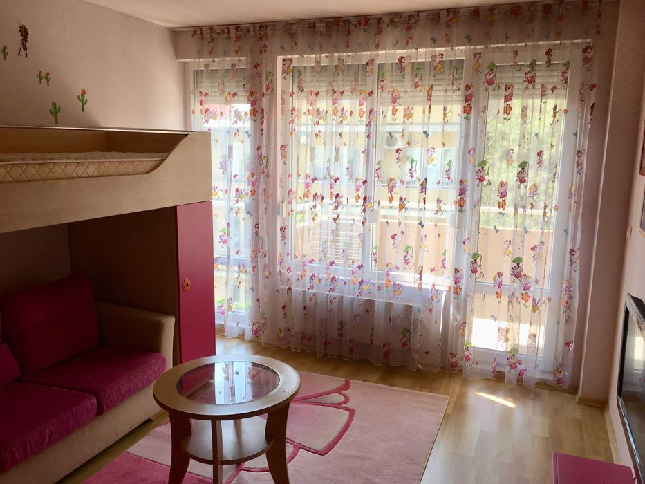 Отдавам под наем тристаен апартамент в нова сграда до пазар Чaталджа