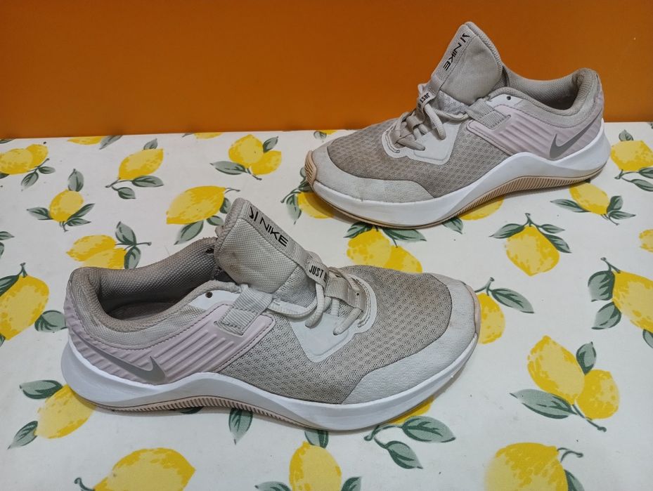 Nike Trainners N 40 - 18 лв