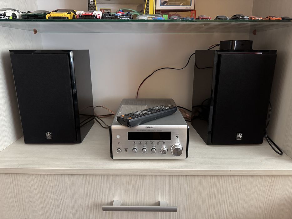 Yamaha RX-E810 + Yamaha NX-E400 + Reciever BT Logitech