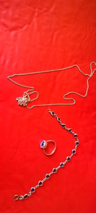 Сребърни бижута-колие,гривна,пръстен