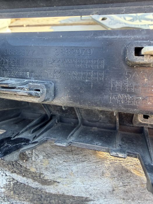 Решетка Бъбреци BMW XM