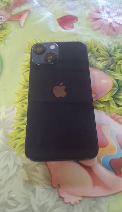 Iphone 13 mini .