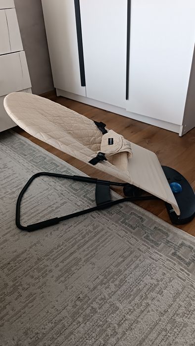 Продам детский шезлонг 3000