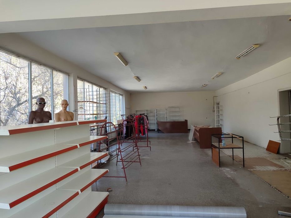 Продава се етаж от сграда в Спасово