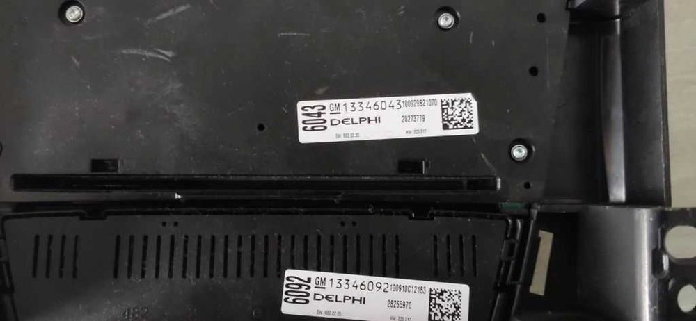 Panou control radio CD 400 Opel Meriva, Opel Astra GM 13346043