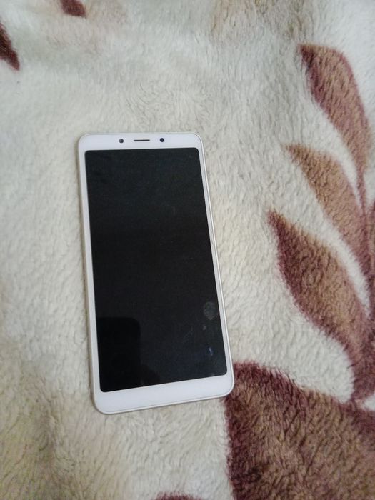 Продам телефон Редми 9с