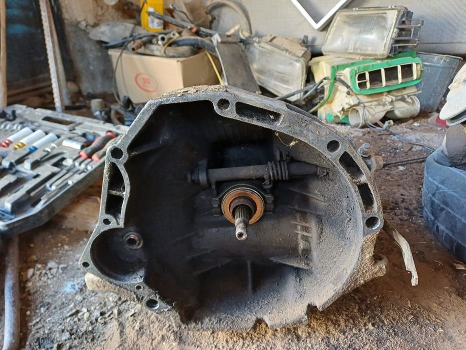 Запчасть б/у ауди