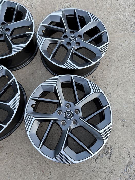 Changan CS75plus оригинальные литые диски R19