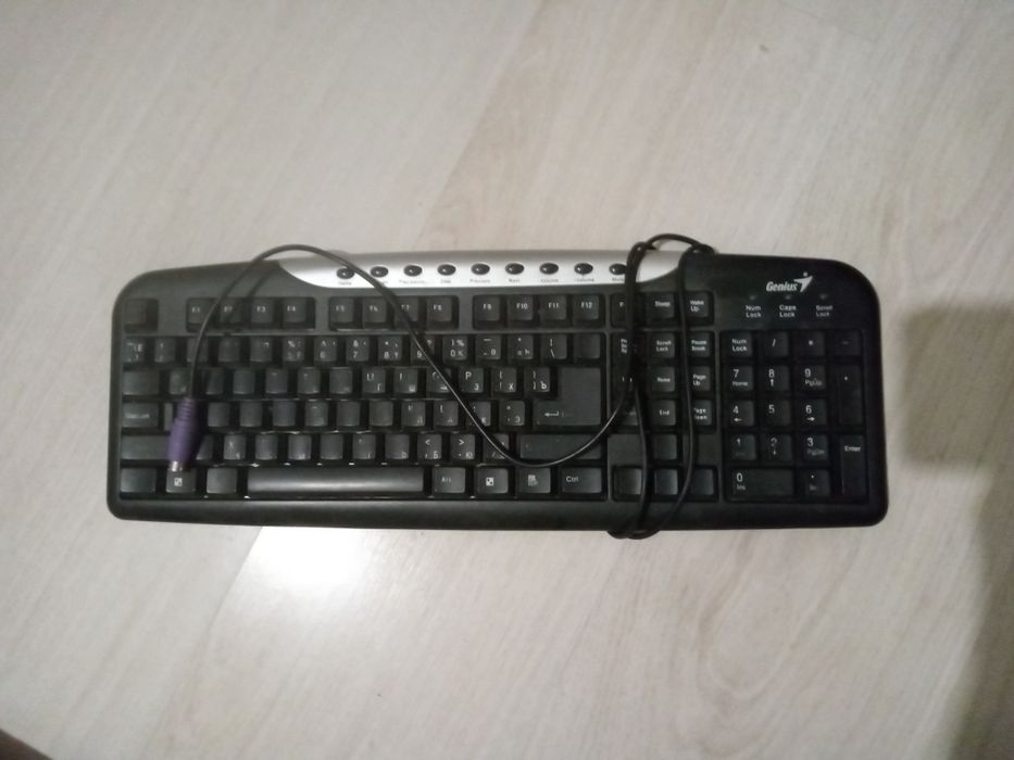 Продам клавиатуру компьютерную