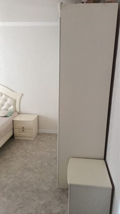 Спальная гарнитура б/у