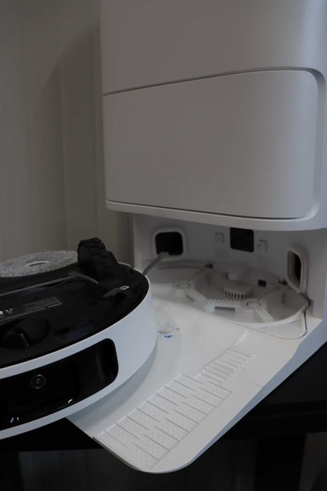 Прахосмукачка робот Mova E30 Ultra, моп, автоматично изпразване, App