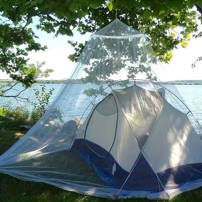 Cort de plaja camping 2x1.5x1,7m 80lei 2x2.5x1,7m 100lei Protecție UV Baldachin  65 x 250 x 1255cm Pret 30lei  Plasa tantari palarie sapca Pret 10lei