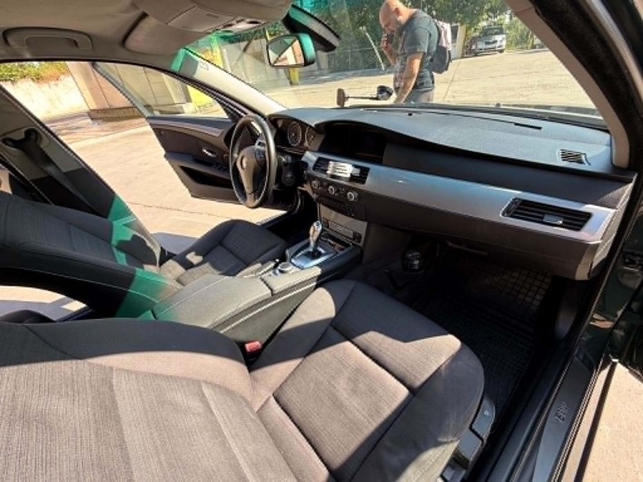BMW E60 de vânzare – Întreținut și gata de drum
Vând BMW E60 – Preț negociabil
BMW E60 – Stare bună, acte la zi
BMW E60 de vânzare – Mașină îngrijită