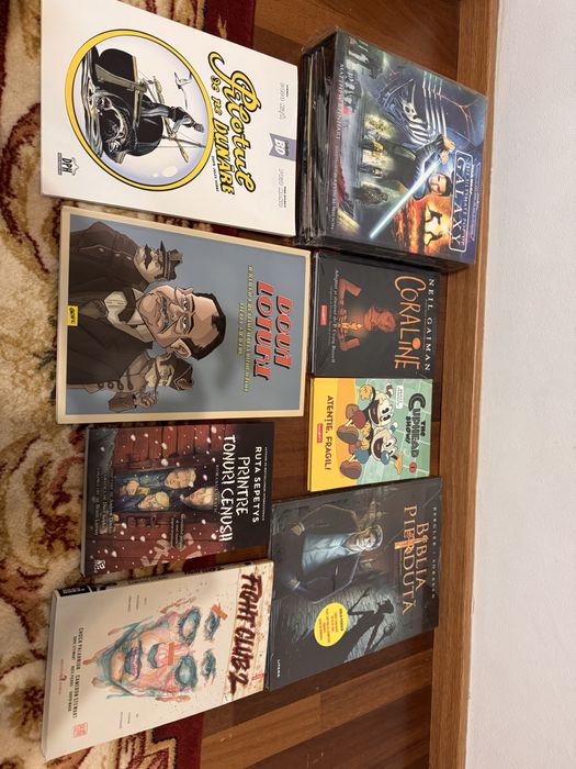 Lot 8 carti si benzi desenate – Star Wars, Coraline, Fight Club, Doi loturi