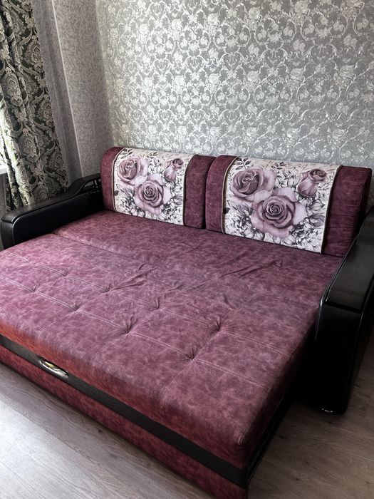 Продам диван. Состояние отличное