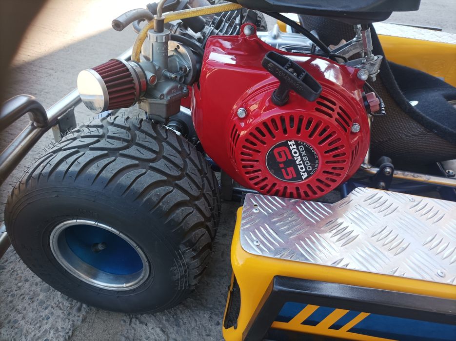 Vînd Kart Honda benzină