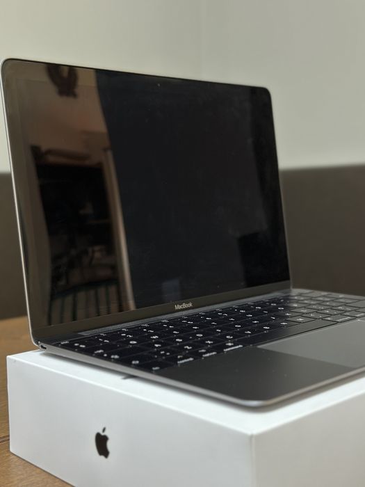Macbook 12” Space Gray - stare foarte bună