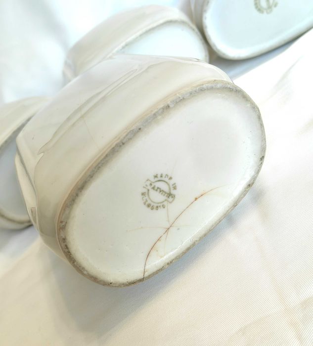 Български Порцеланов Кухненски Сервиз Буркани на Развитие с.Калейца