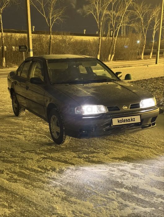Nissan Primera 1995 1.6