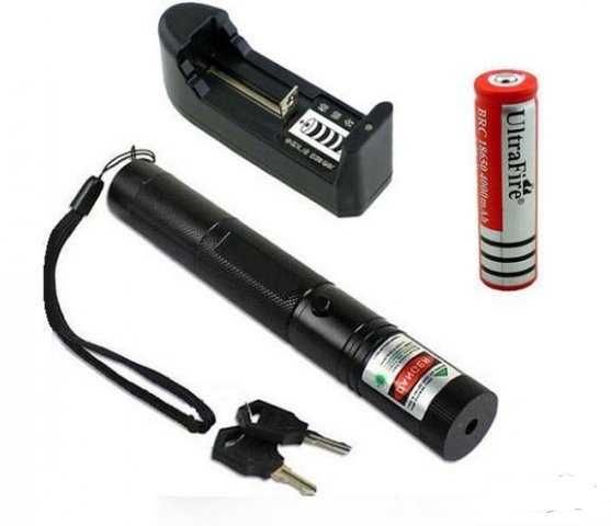 Нов Мощен зелен лазер със заключване, Акумулаторна батерия и зарядно