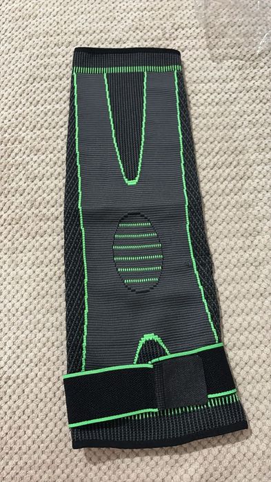 Продам наколенники