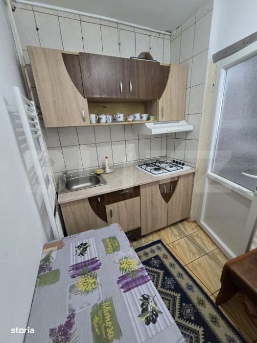 Garsoniera de vanzare, 24 mp, etaj 3, zona Micro 12