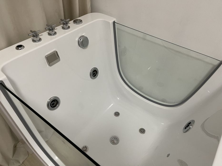 Ванна-джакузи для детей