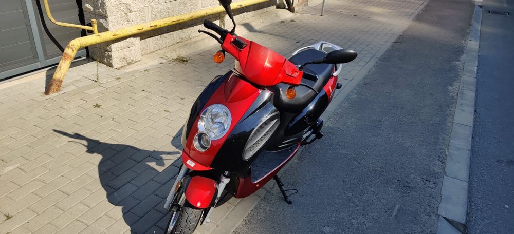 Vand scuter electric
