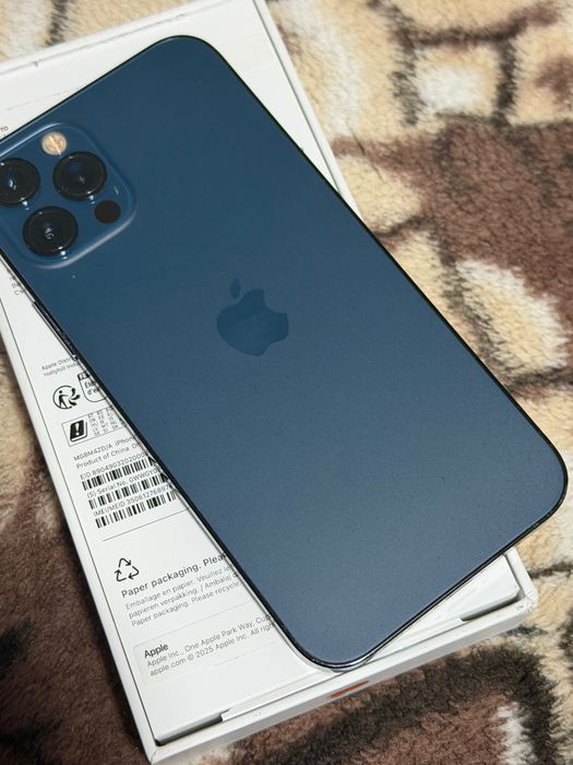 iPhone 12 Pro blue