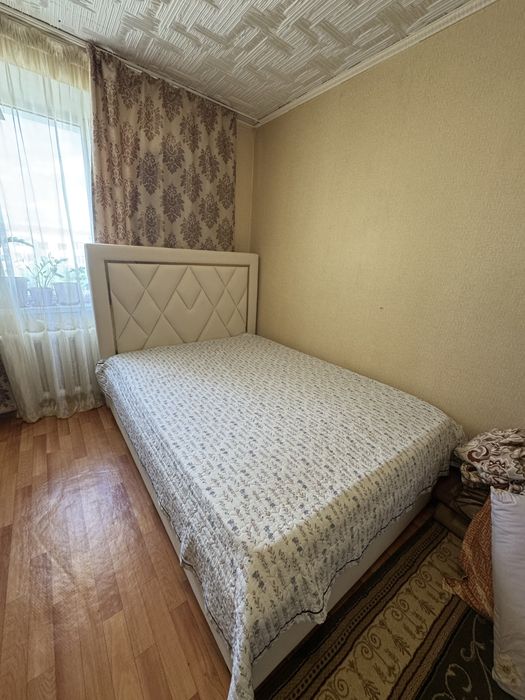 Двухспальная кровать