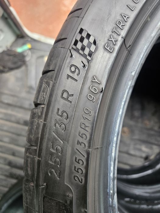 Гуми Спорт Пакет 225/40/19 & 255/35/19