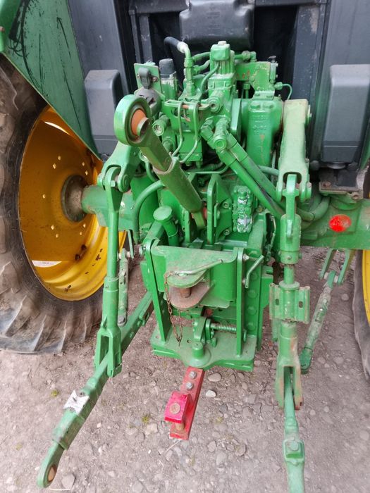 Vând tractor John Deere