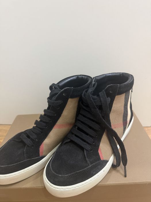 Кеды 36 рр от бренда Burberry