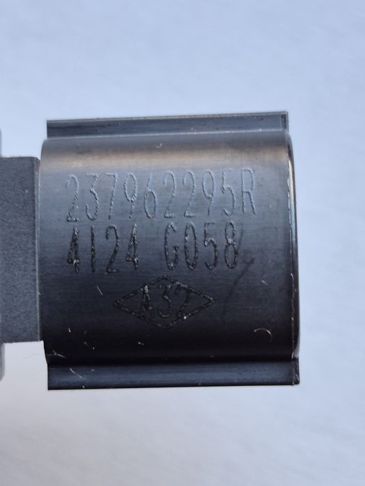 Управляващ клапан, регулиране на разпределителния вал Рено/Дачия