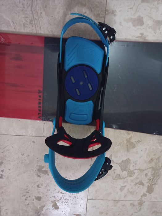 Placa snowboard firefly cu prinderi 152 cm
