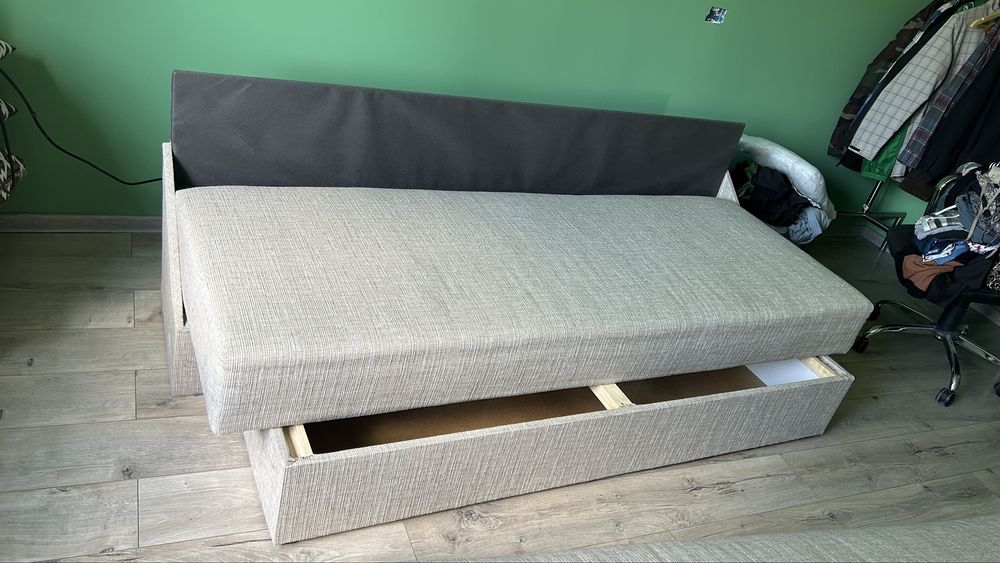 Canapea extensibila noua
