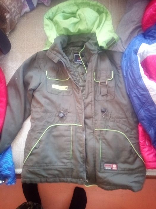 Куртки весенние на мальчика