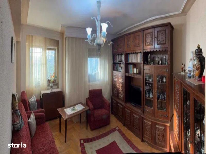 Apartament trei camere - etajul 2 - str. Unirea Principatelor - 78mp
