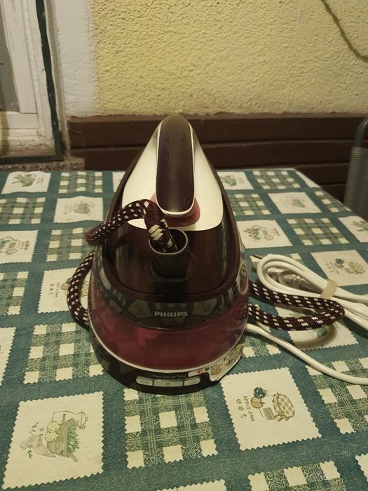 Stație de călcat Philips