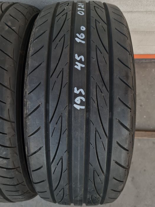 Летни гуми 2 броя YOKOHAMA Advant Fleva 195 45 R16 дот 0321