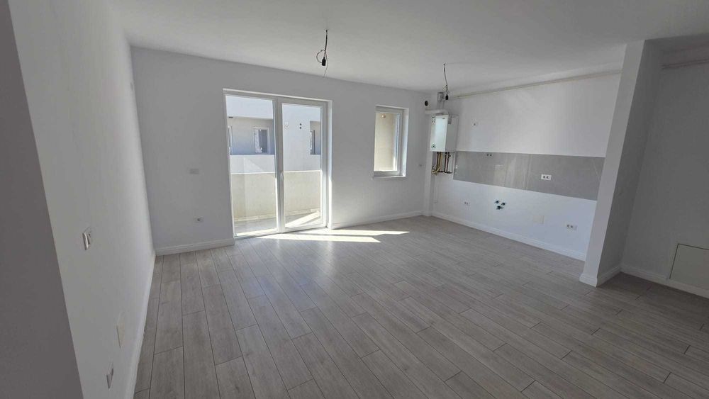 inchiriez apartament cu 2 camere
